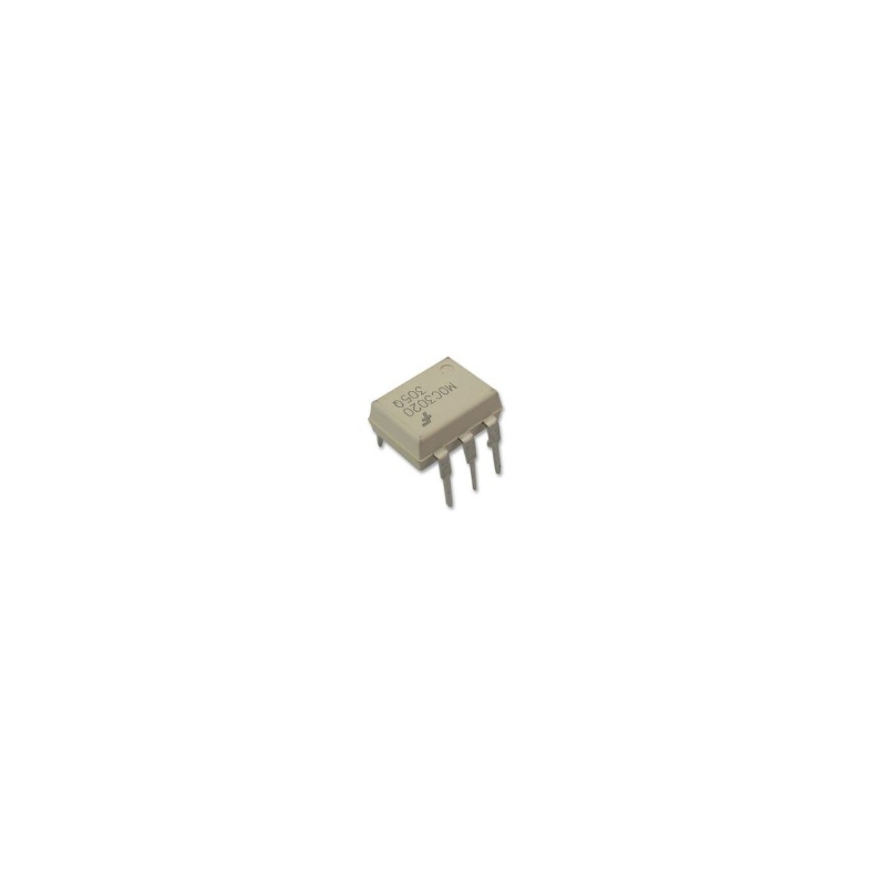 MOC3020M Optoacoplador  Salida a TRIAC DIP-6